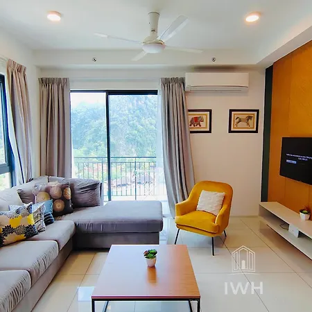 Ipoh Sunway Onsen Suites And Tambun Guesthouse , 3-14Pax 2Parking By Iwh Exterior photo