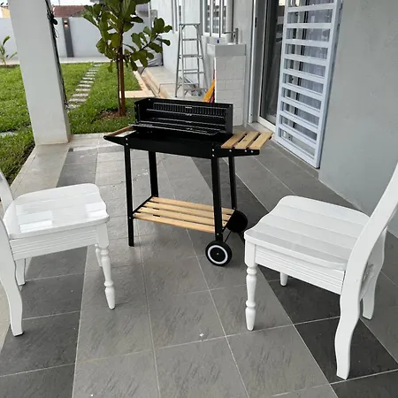 Ipoh Sunway Onsen Suites And Tambun Guesthouse , 3-14Pax 2Parking By Iwh Room photo