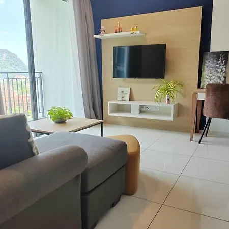 Ipoh Sunway Onsen Suites And Tambun Guesthouse , 3-14Pax 2Parking By Iwh Room photo