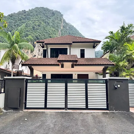 Ipoh Sunway Onsen Suites And Tambun Guesthouse , 3-14Pax 2Parking By Iwh Room photo