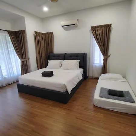 Ipoh Sunway Onsen Suites And Tambun Guesthouse , 3-14Pax 2Parking By Iwh Room photo