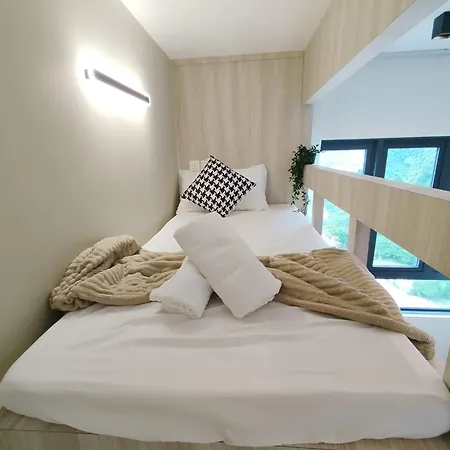 Ipoh Sunway Onsen Suites And Tambun Guesthouse , 3-14Pax 2Parking By Iwh Exterior photo