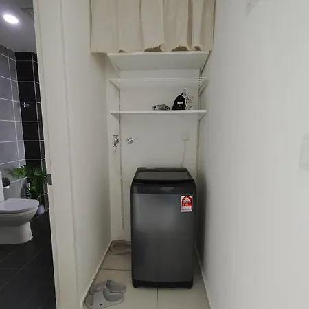 Ipoh Sunway Onsen Suites And Tambun Guesthouse , 3-14Pax 2Parking By Iwh Exterior photo