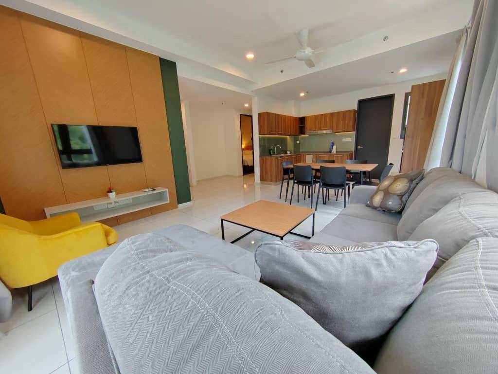 Sunway Onsen And Tambun , 3-14pax 2parking By Iwh Apartment Ipoh
