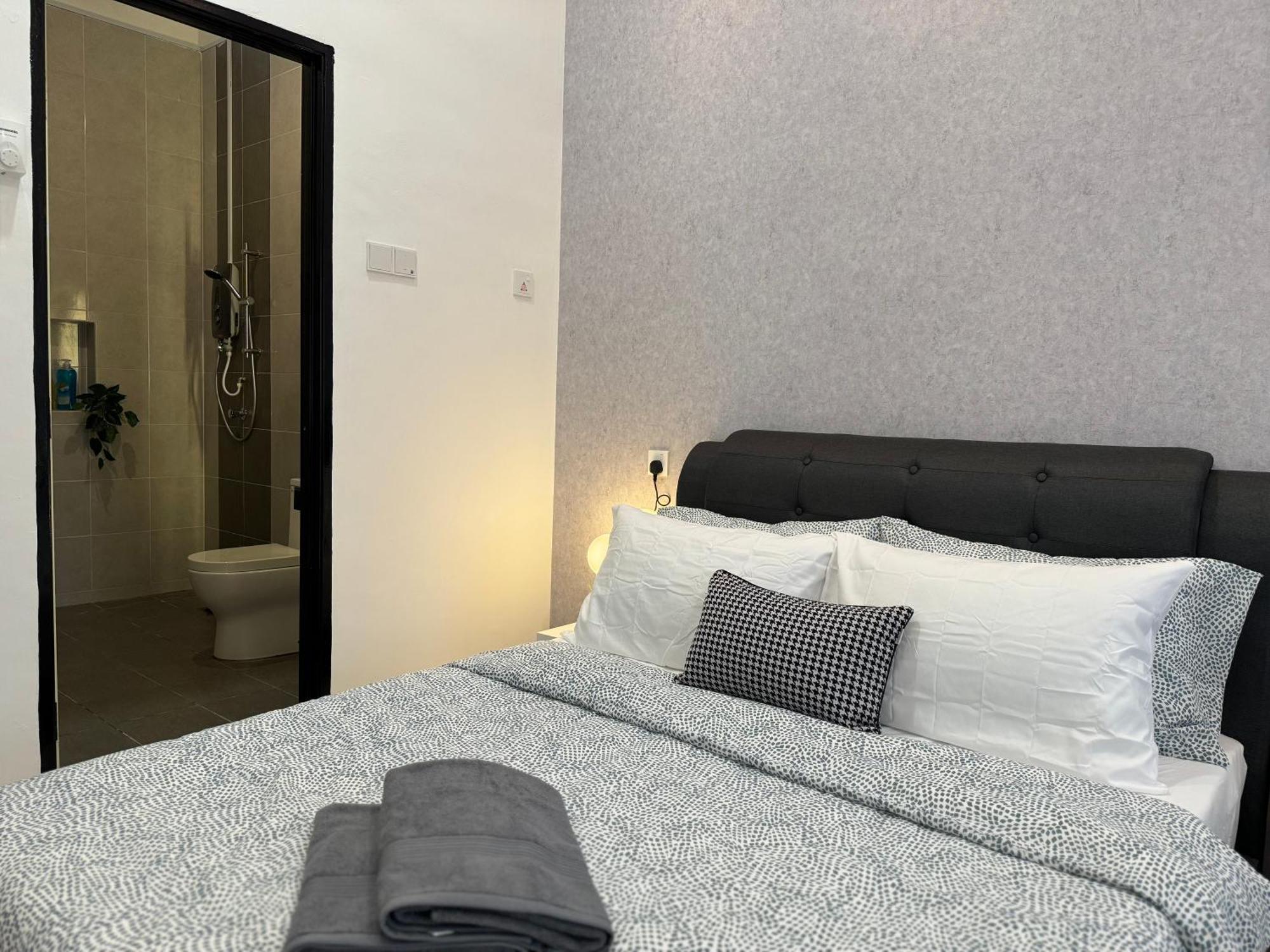 Apartment Sunway Onsen And Tambun , 3-14pax 2parking By Iwh Ipoh