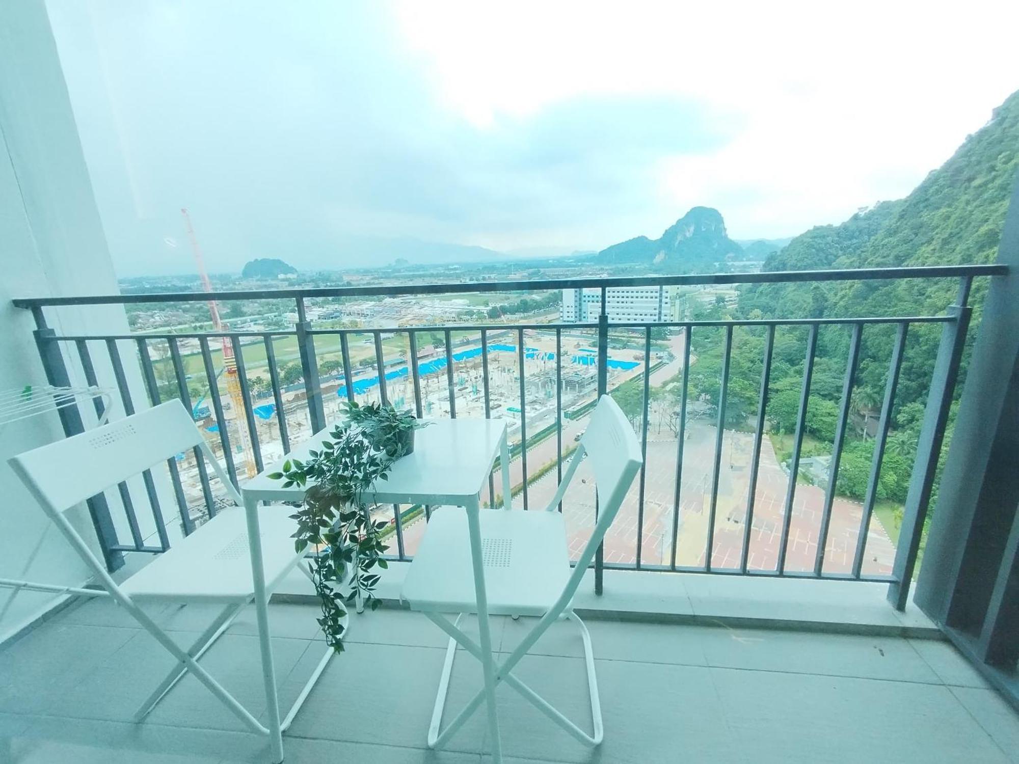 Apartment Sunway Onsen And Tambun , 3-14pax 2parking By Iwh Ipoh